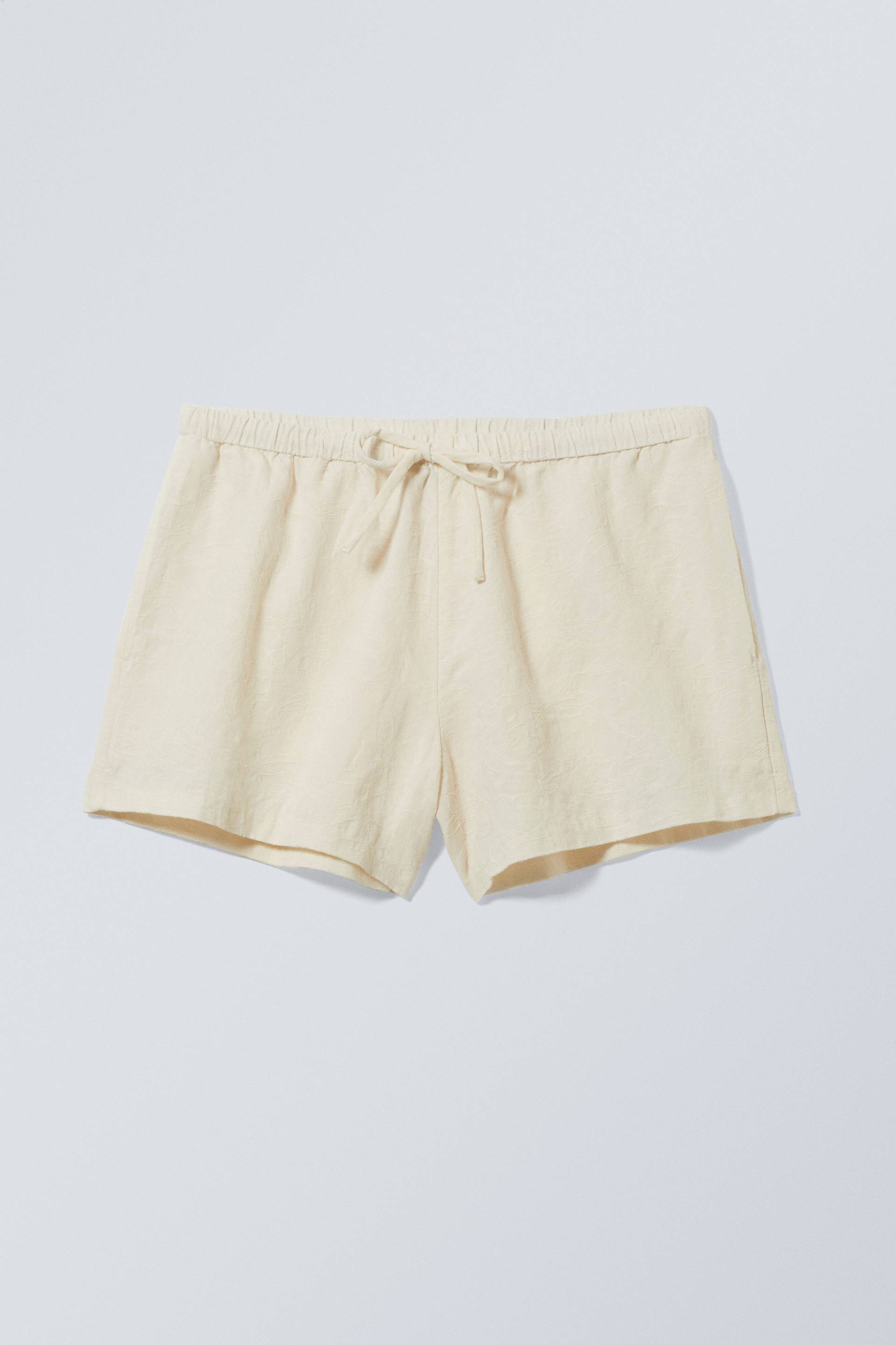 Weekday Strukturierte Shorts Tia Beiges Blumen-Jacquardmuster in Größe L. Farbe: Beige flower jacquard von Weekday