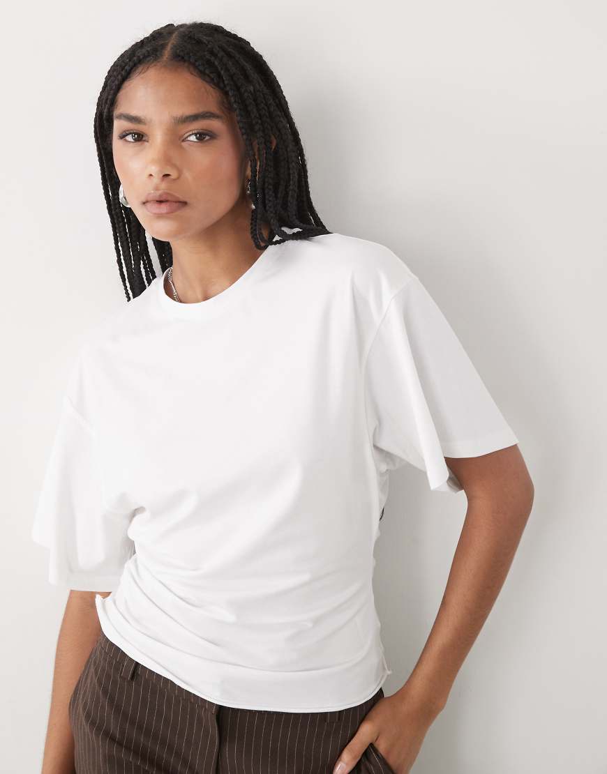 Weekday - T-Shirt in Weiß mit geraffter Taille-Grau Weekday - T-Shirt in Weiß mit geraffter Taille-Grau von Weekday