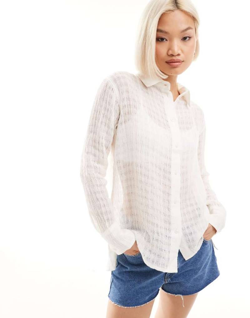 Weekday - Transparente, strukturierte Leinen-Hemdbluse in gebrochenem Weiß von Weekday