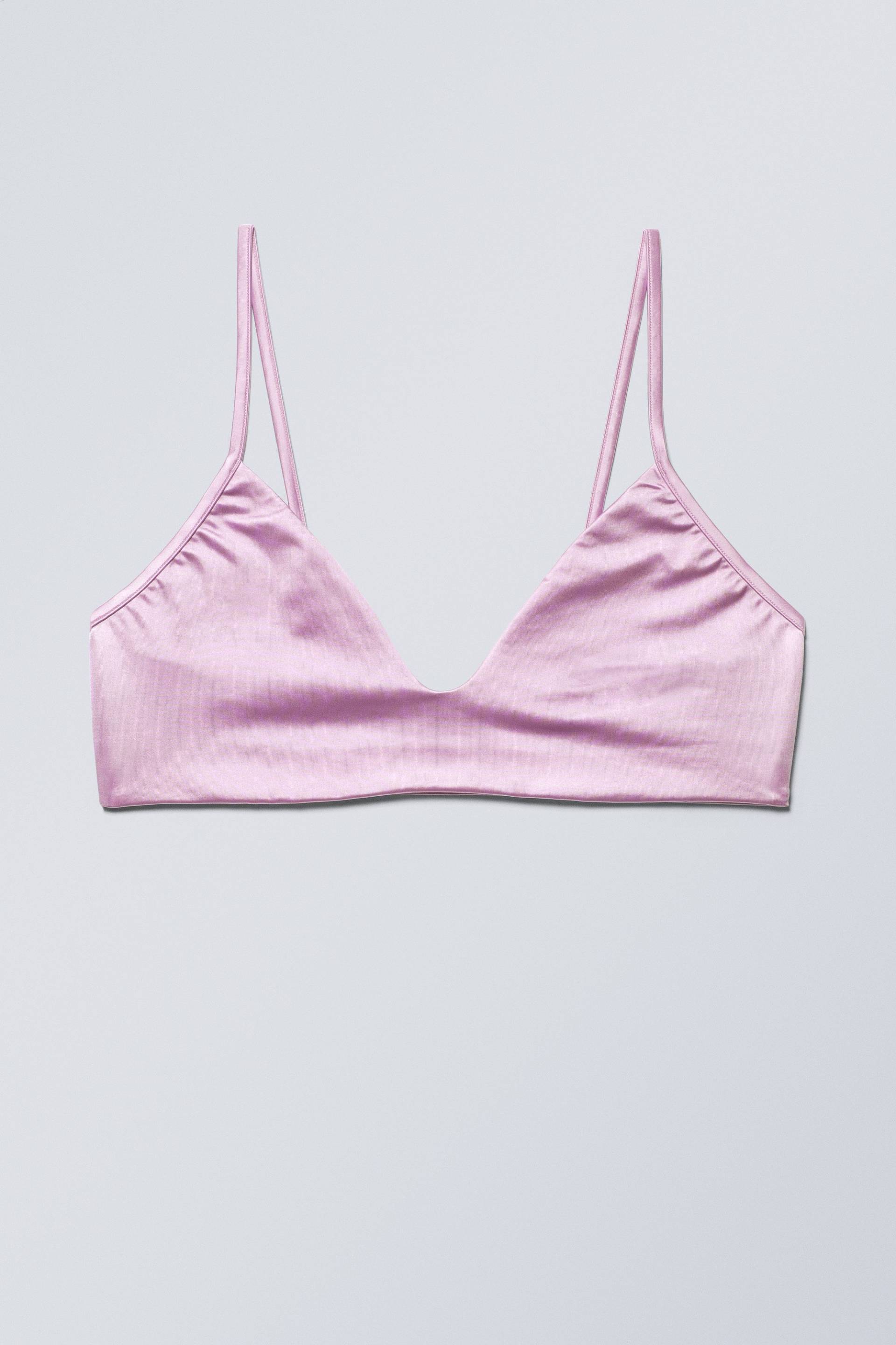 Weekday Triangel-Bikinioberteil Shine Flieder, Bikini-Oberteil in Größe XS. Farbe: Lilac von Weekday