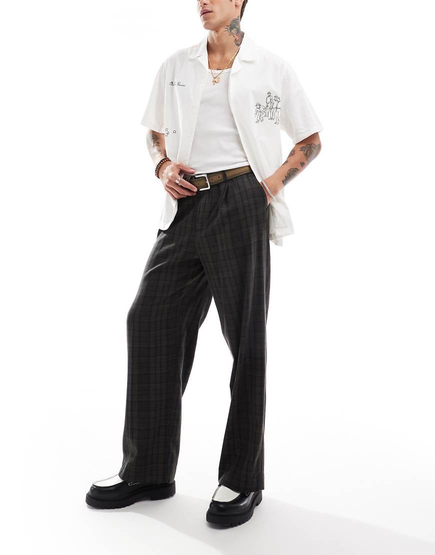 Weekday - Uno - Elegante Hose in kariertem Maulwurfbraun-Neutral Weekday - Uno - Elegante Hose in kariertem Maulwurfbraun-Neutral von Weekday