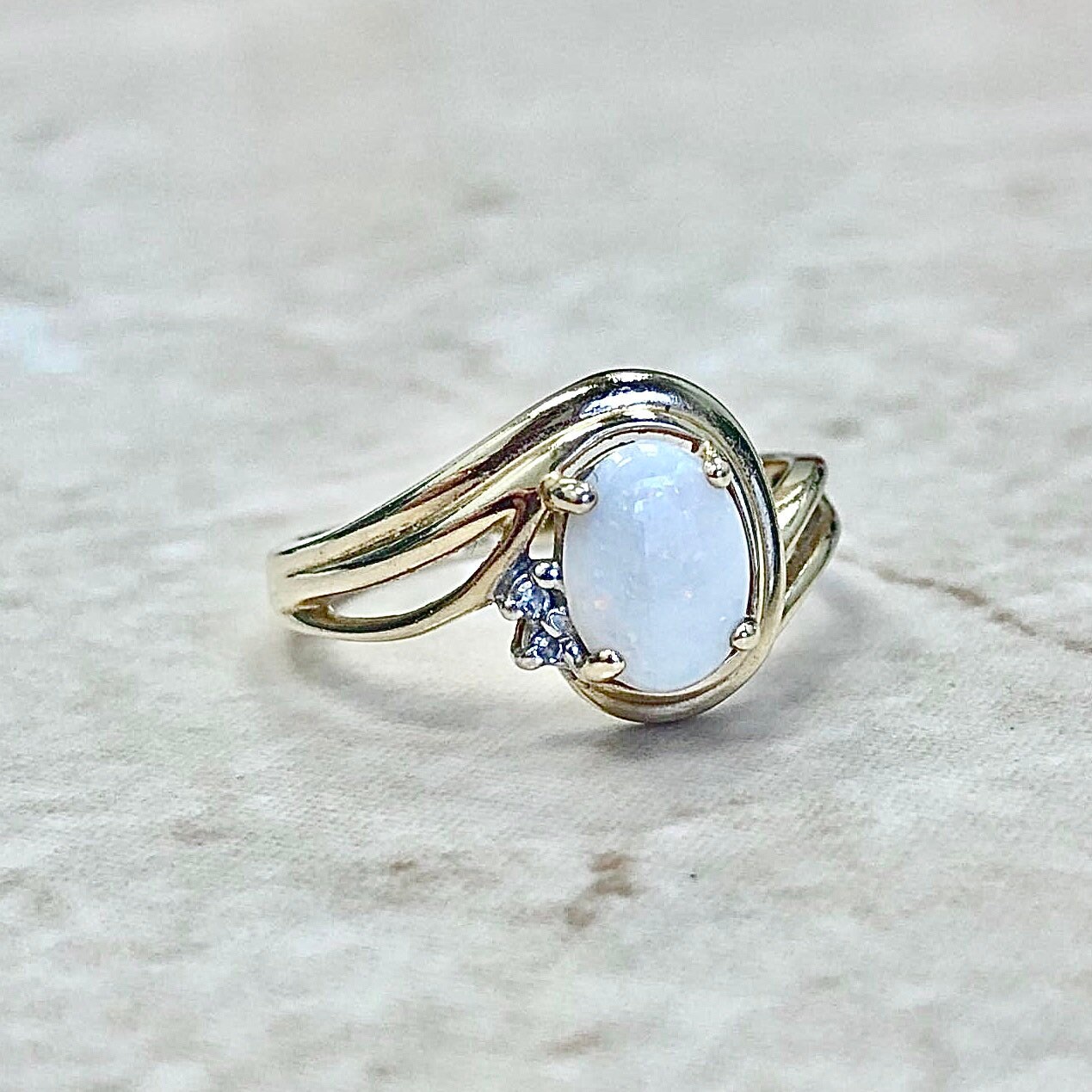 Natürlicher Opal Und Diamant Ring - 14 Karat Gelbgold Oktober Geburtsstein Geburtstagsgeschenk Beste Geschenke Für Sie Größe 6, 75 Us von WeilJewelry