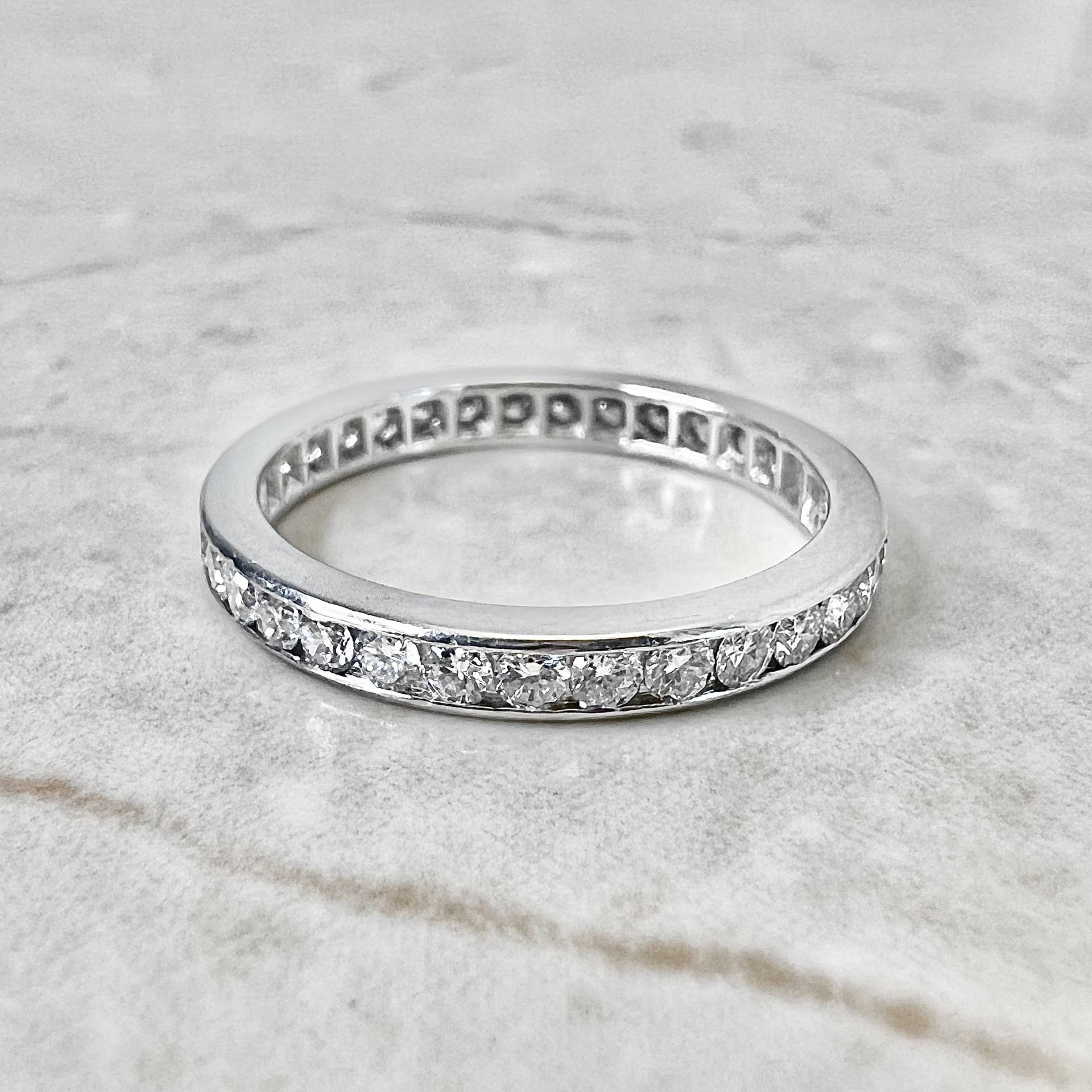 Platin Diamant Eternity Band Ring 1 Ct - Ehering von WeilJewelry