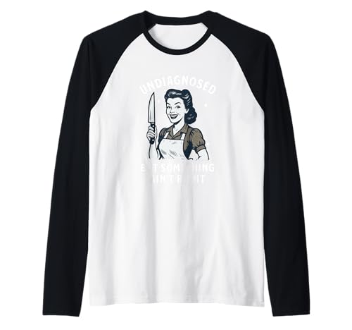 Nicht diagnostiziert, aber etwas stimmt nicht: Dunkles Humor-Meme für Frauen Raglan Nicht diagnostiziert, aber etwas stimmt nicht: Dunkles Humor-Meme für Frauen Raglan von Weirdcore Gen Z Meme Unhinged Sarcastic Gifts