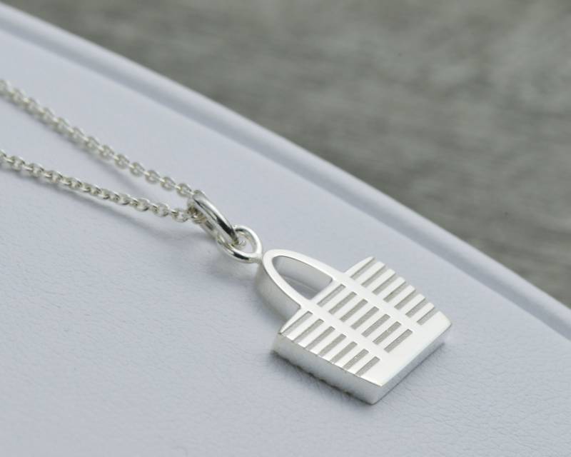 Einkaufskette Sterling Silber, Portemonnaie Halskette, Geschenk Für Shopper, Love To Shop Gift, Anhänger, Charm Sie von WellesleyRowJewelry