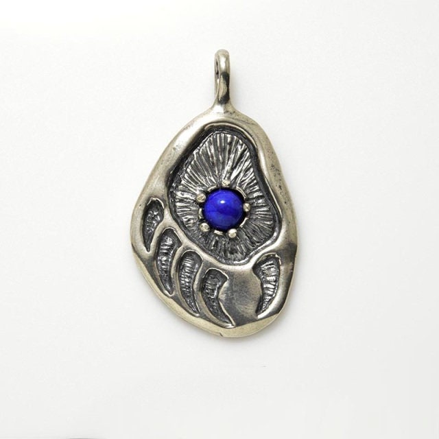 Bärenspur Sterling Silber Anhänger Bärenspur Sterling Silber Anhänger von WellstoneJewelry