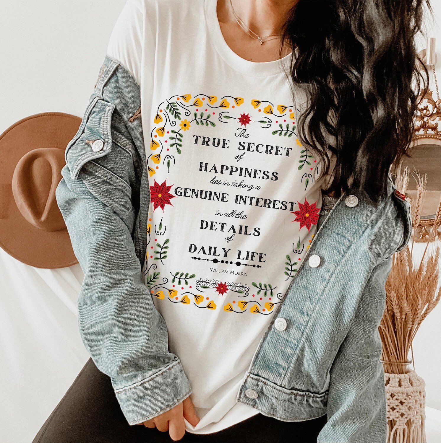 The True Secret To Happiness William Morris Zitat Vintage/ Retro Inspiriertes Unisex Baumwoll T-Shirt The True Secret To Happiness William Morris Zitat Vintage/ Retro Inspiriertes Unisex Baumwoll T-Shirt von WellthSpirit
