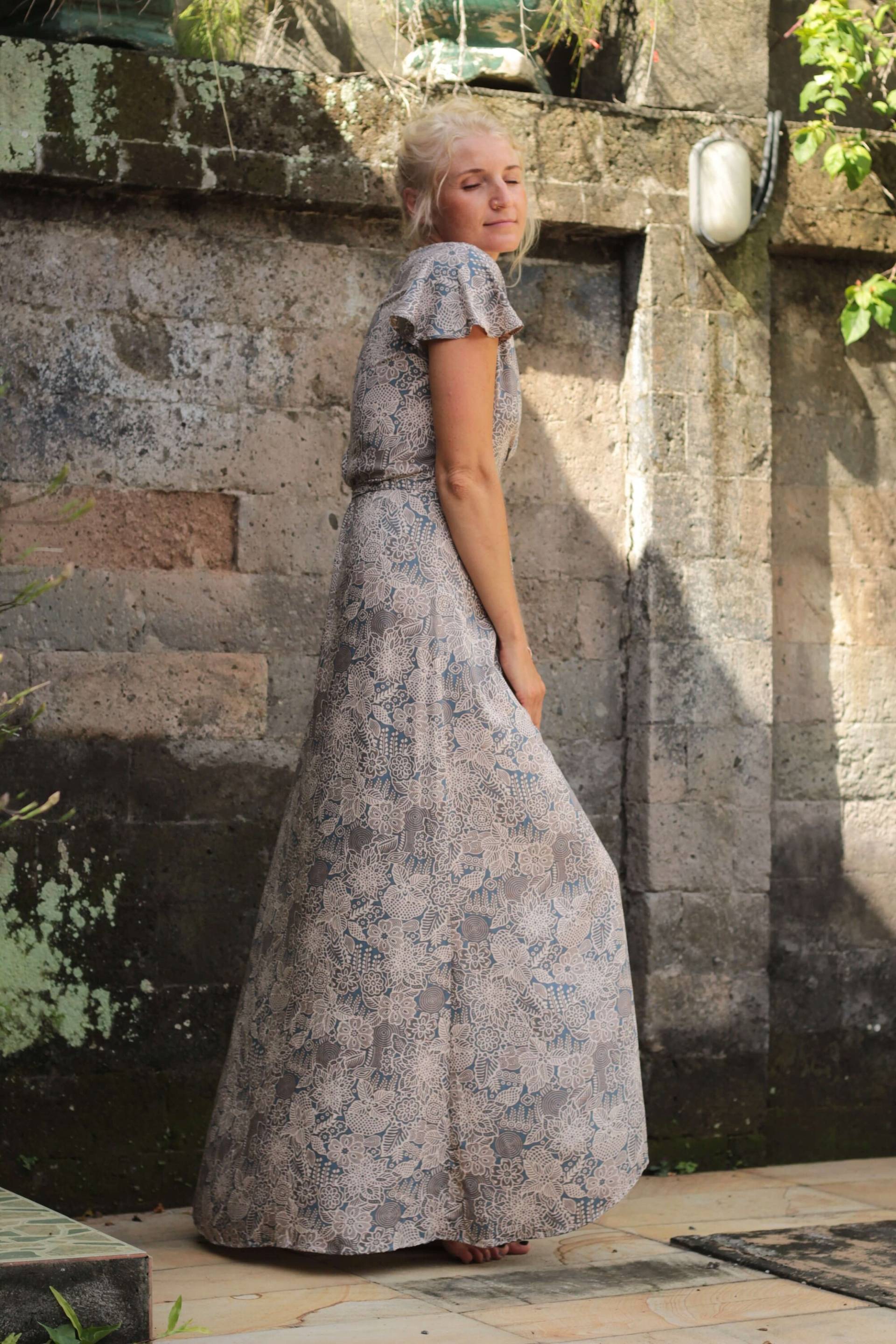 Boho Summer Dress Long. Wrap Asymmetrical. Summer For Wrapping. Hippie Maxi Short Sleeve. Perfect Also As A Still Boho Summer Dress Long. Wrap Asymmetrical. Summer For Wrapping. Hippie Maxi Short Sleeve. Perfect Also As A Still von WeltentaenzerBerlin