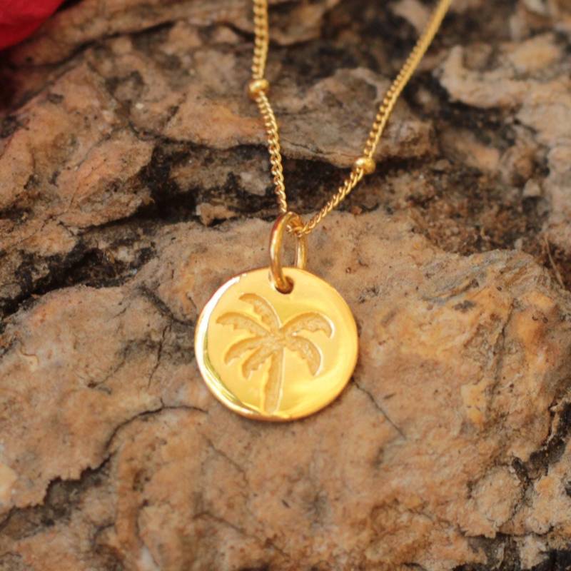 Gold Palmtree Necklace 925 Sterling Silver 22K Plated Coin Charm Chain Minimal Summer Beach Jewelry Gift Ideas von WeltentaenzerBerlin