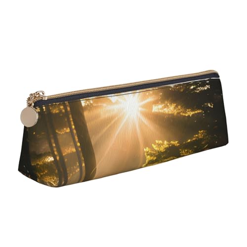 WenDang Dreieckige Leder-Schreibwaren-Aufbewahrungstasche für das Morgensonnenlicht in der Wildnis und die Aufbewahrung von Schreibwaren sind unverzichtbare Reiseartikel, weiß, Einheitsgröße von WenDang