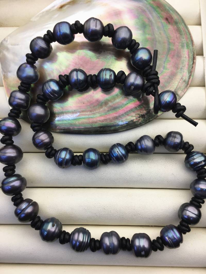 12 Mm Große Tiefblaue Perlen - Und Lederkette, Echt Zuchtperlenkette, Weiße Perlenkette, Le4-078 von WenPearls