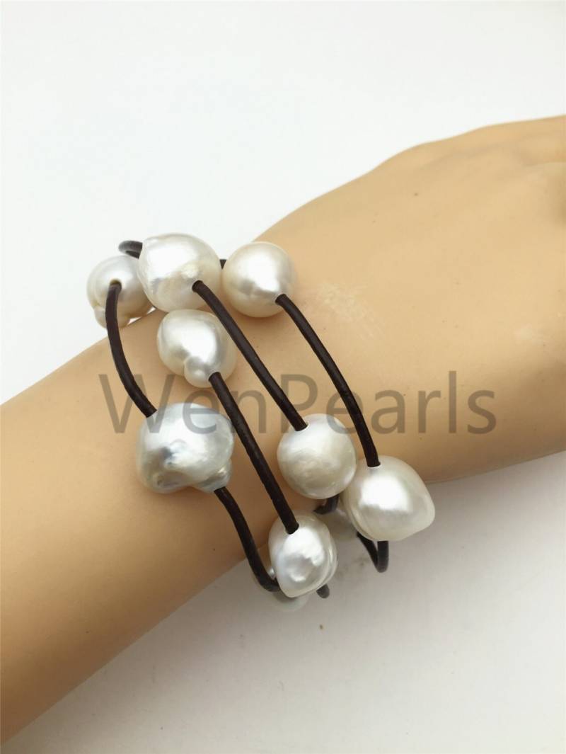 13-15mm Sehr Große Perle - 4 Reihen Lederperlen Armband Echte Süßwasserperle Echtleder Le7-082 von WenPearls