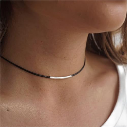 Wendalern Punk Lederhalsband Halskette Schwarz Bar Choker Halskette Silber Kurze Bar Halskette Vintage Leder Schlüsselbein Halskette Schmuck Für Frauen Und Mädchen von Wendalern