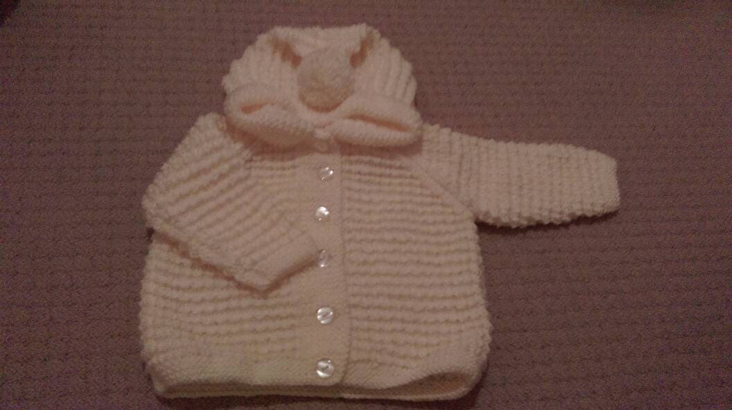 Zitronen Kapuzenjacke Mit Bommel von WendiesWeeWoolies