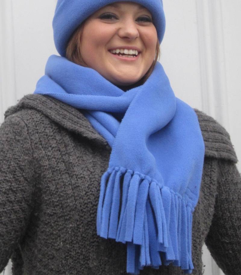 Polartec® Fleece Schal Mit Fransen von WendyEdwardsDesigns