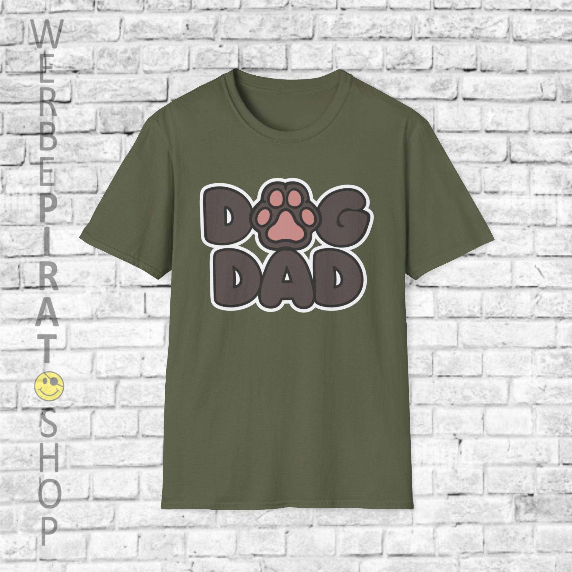 Unisex Softstyle T-Shirt With Design "Dog Dad" Unisex Softstyle T-Shirt With Design "Dog Dad" von WerbePirat