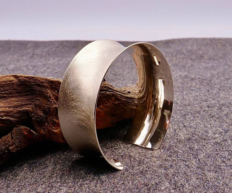 Armreif Armspange Silber Mattiert Armreif Armspange Silber Mattiert von WerkBrett