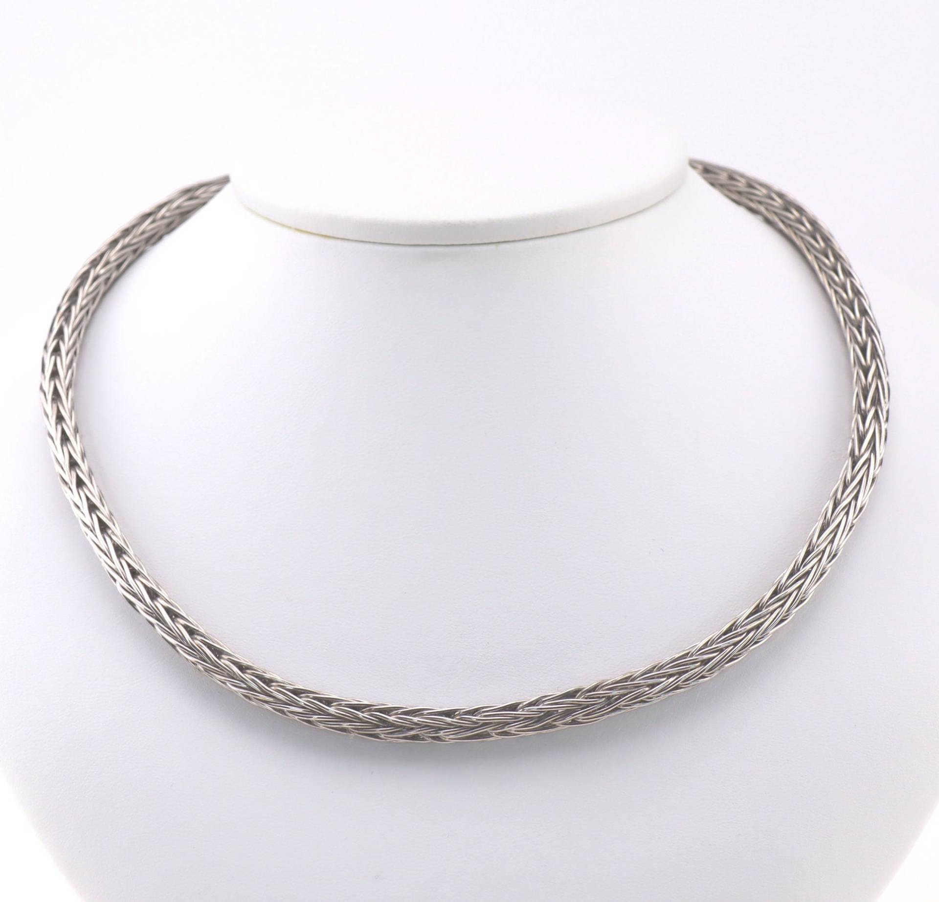 Silbercollier Geflochtene Halskette 6mm Silbercollier Geflochtene Halskette 6mm von WerkBrett