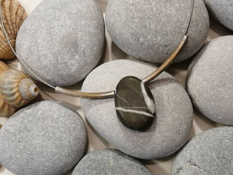 Natursteinkette Mit Besonderer Maserung von Werkstatt29
