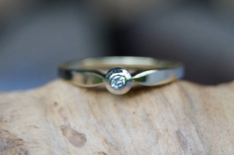 Vintage Ring Antragsring Verlobungsring Gelbgold 585/ - Ringweite 55 Brillant 2mm Glänzend Poliert Sehr Gut Erhalten Und Gereinigt von WertGeschaetzt