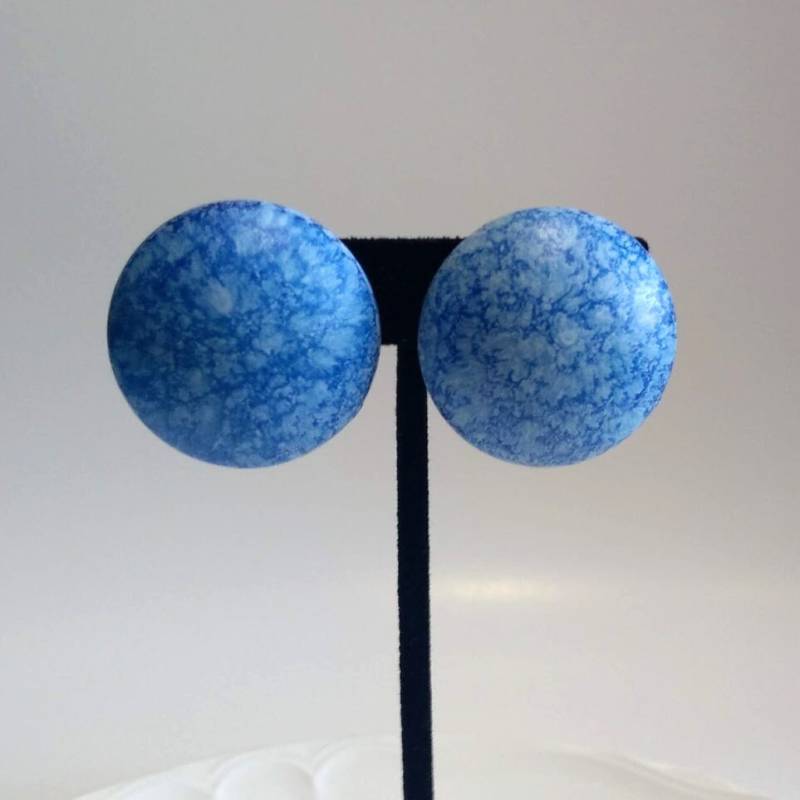Vintage Blau Gefleckt Runde Clip Ohrringe Retro von West23rdShoppe