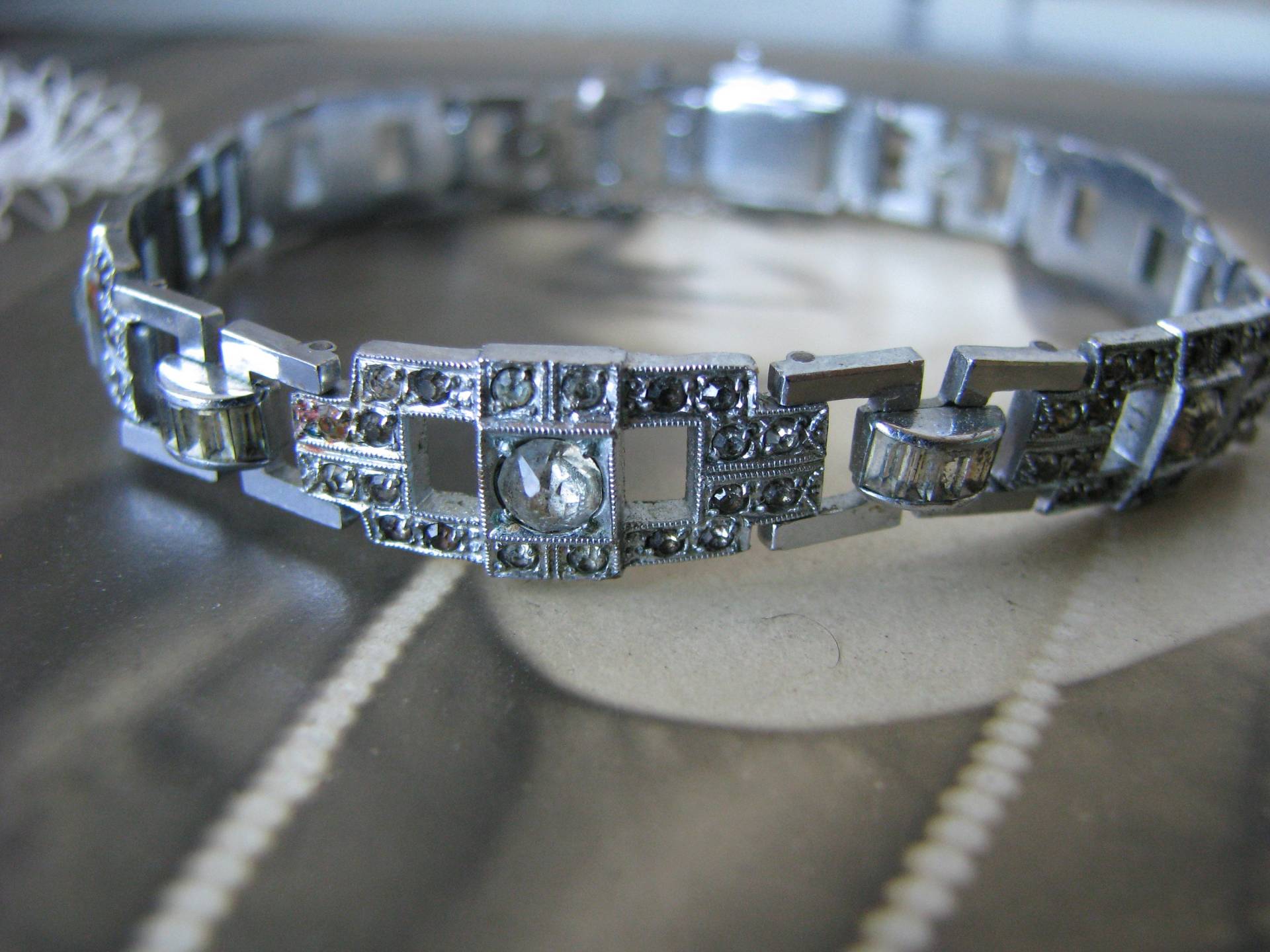 Art Deco Strass Armband, 1930Er Jahre Hochzeitsarmband, Brautschmuck, Vintage Hochzeitsschmuck von WestEndMarket