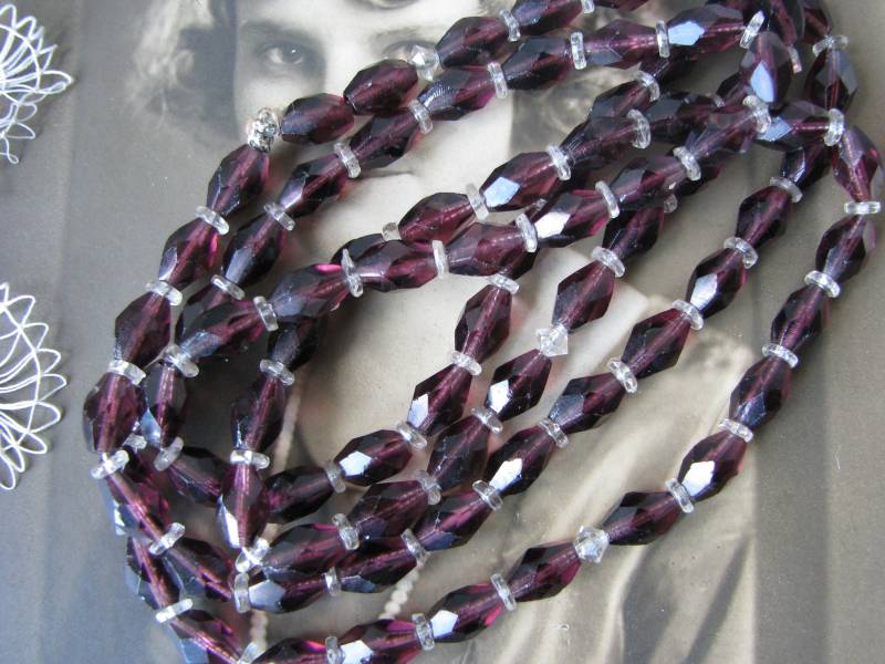 Flapper Perlenkette, Art Deco Amethyst Glasperlen Halskette, 1920Er Jahre Facettierte von WestEndMarket