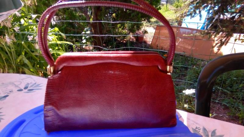 Burgunderrote Ledertasche | Eidechse Ende Der 50Er, Anfang 60Er Jahre von WesternSwingHulagirl