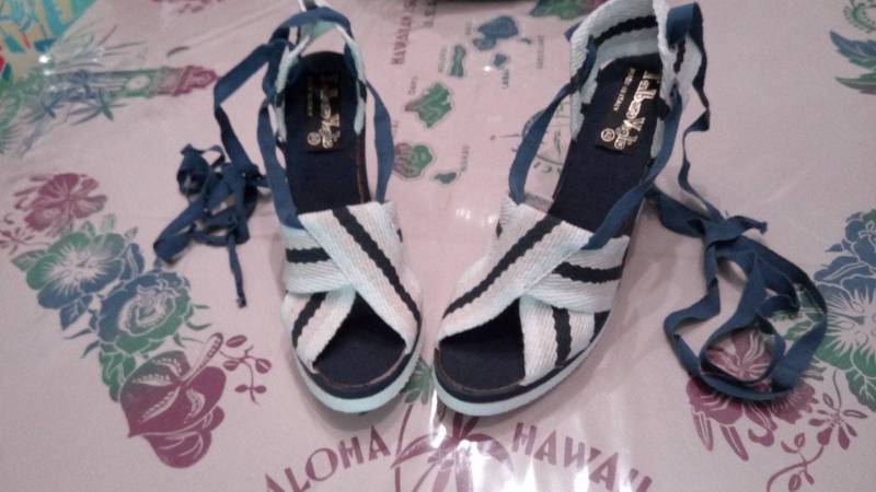 Neue Keilsandaletten Aus Baumwolle Im 50Er-Jahre-stil, Hergestellt in Italien von WesternSwingHulagirl