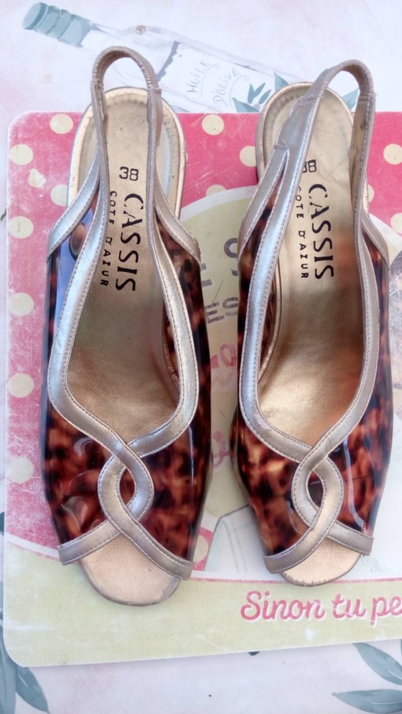 Schuh Hergestellt in Cassis Aus Kunststoff, Passend Zur Tasche Meinem Shop von WesternSwingHulagirl