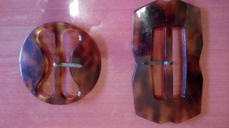 Set Aus Zwei Ohrringen Den 1960Er Jahren Hergestellt in Frankreich von WesternSwingHulagirl