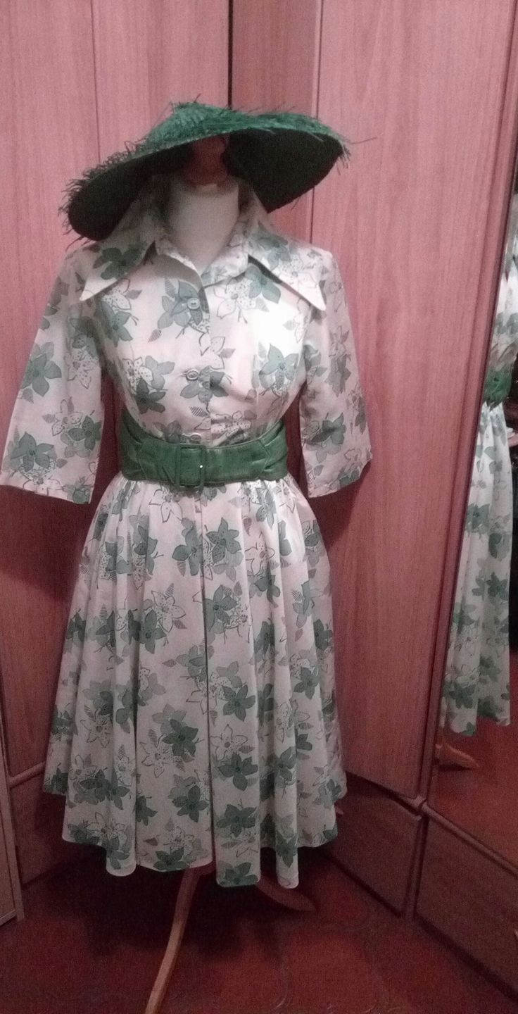 Wunderschönes Beige-Grünes Tageskleid, Wunderschön Verarbeitet von WesternSwingHulagirl