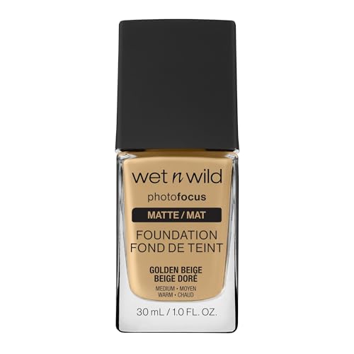 Wet n Wild - Photo Focus Foundation - Foundation Goldenes Beige - Hochdeckend, für makellose Haut auf Fotos - Reduziert feine Linien, Flecken und Falten - Vegan - Golden Beige von Wet n Wild