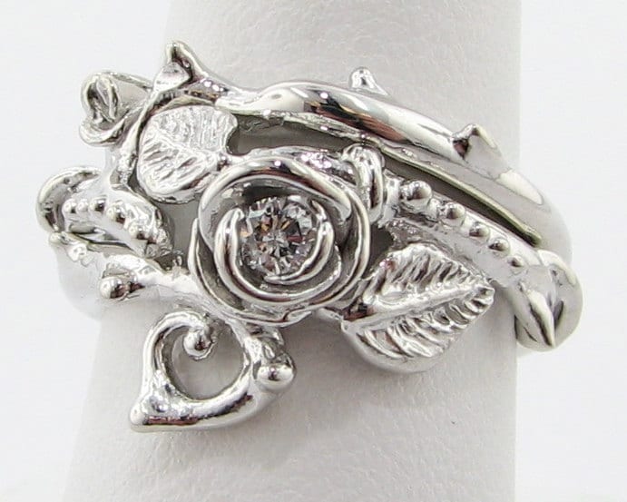 Thored Rose Hochzeits-Set, Silber & Diamant Thored Rose Hochzeits-Set, Silber & Diamant von WexfordJewelers