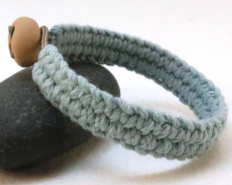 Blau Grüner Armreif Größe S 4514 von WhatKnotShop