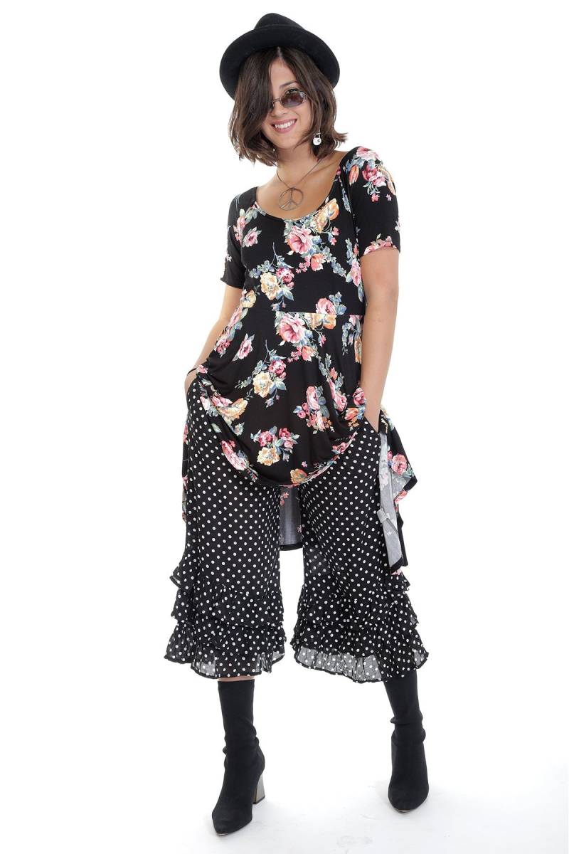 Floral Fit Und Flare Kleid Schwarz Rosa Rosen Print Mit Taschen von WhatWouldSusieWear