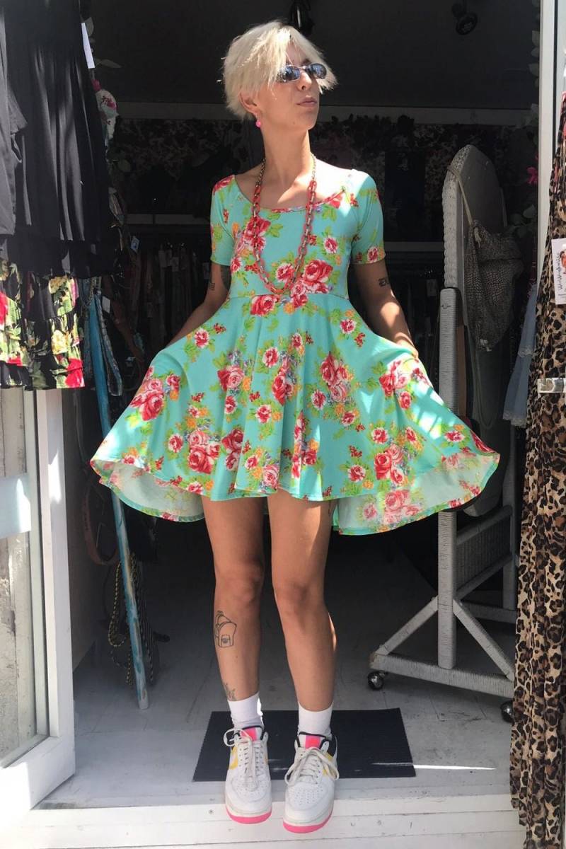 Floral Fit Und Flare Kleid Türkis Teal Rayon Spandex Mit Taschen von WhatWouldSusieWear