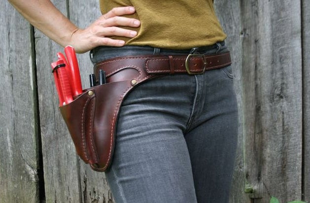 Palisander Blumen Gürtel + Scherentasche Palisander Blumen Gürtel + Scherentasche von WheelerMunroe
