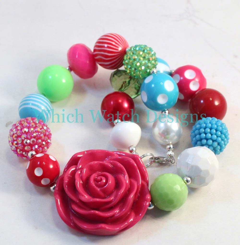 Fröhlich Und Hell... Klobig, Dunkelblau, Rosa, Blau, Rot Weiß Kleinkind Bubblegum Halskette Fröhlich Und Hell... Klobig, Dunkelblau, Rosa, Blau, Rot Weiß Kleinkind Bubblegum Halskette von WhichWatchDesigns