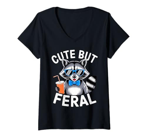 Damen Süßer, Aber Wilder Cooler Waschbär-Charm, blaues Band, Statement-Spaß T-Shirt mit V-Ausschnitt Damen Süßer, Aber Wilder Cooler Waschbär-Charm, blaues Band, Statement-Spaß T-Shirt mit V-Ausschnitt von Whimsical Raccoon Vibes Wildlife Attitude