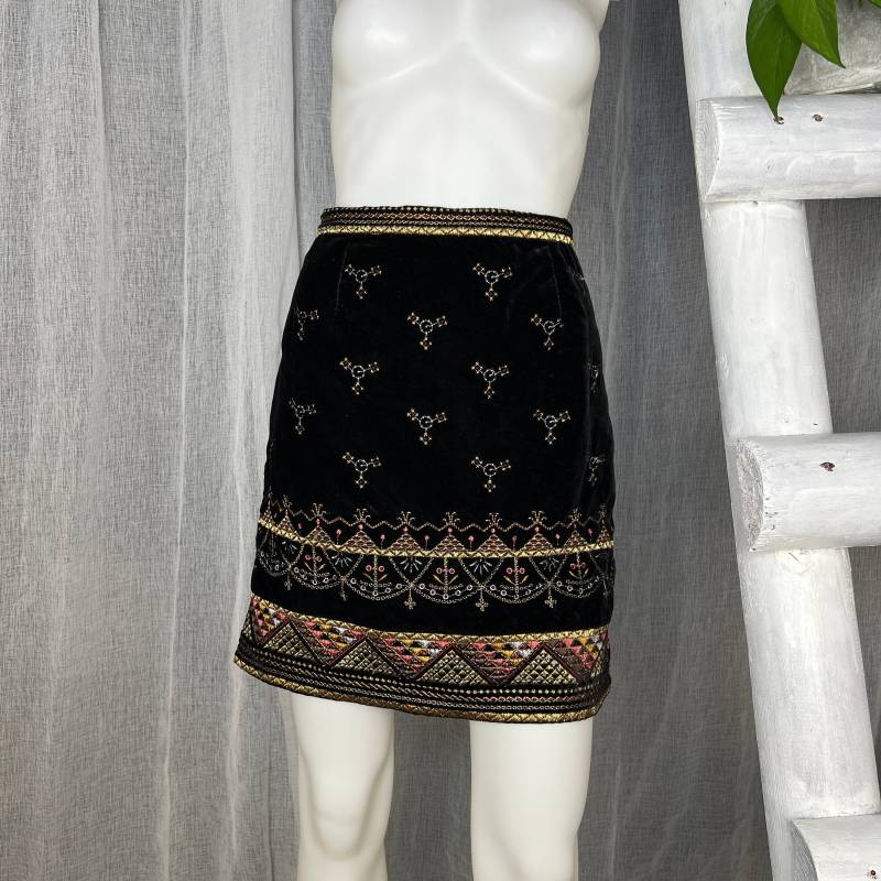 Minirock Samt Gold M von WhimsicalSecondHand