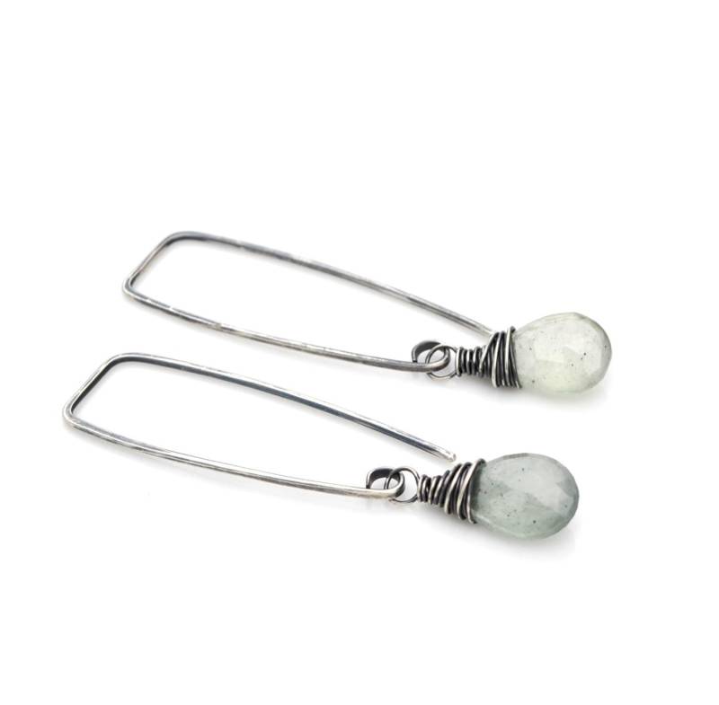 Moos-Aquamarin-Ohrringe Sterlingsilber-Ohrhänger, März Geburtsstein Moos-Aquamarin-Ohrringe Sterlingsilber-Ohrhänger, März Geburtsstein von WhimsybyKT