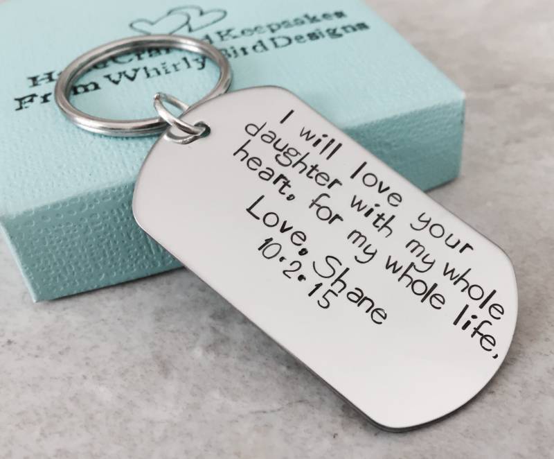 Personalisierter Vater/Schwiegermutter Schlüsselbund, Versprechen, Ihre Tochter Zu Lieben von WhirlyBirdDesigns