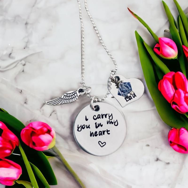 Personalisierte Erinnerung Halskette Ich Trage Dich in Meinem Herzen, Gedenkschmuck von WhirlyBirdDesigns