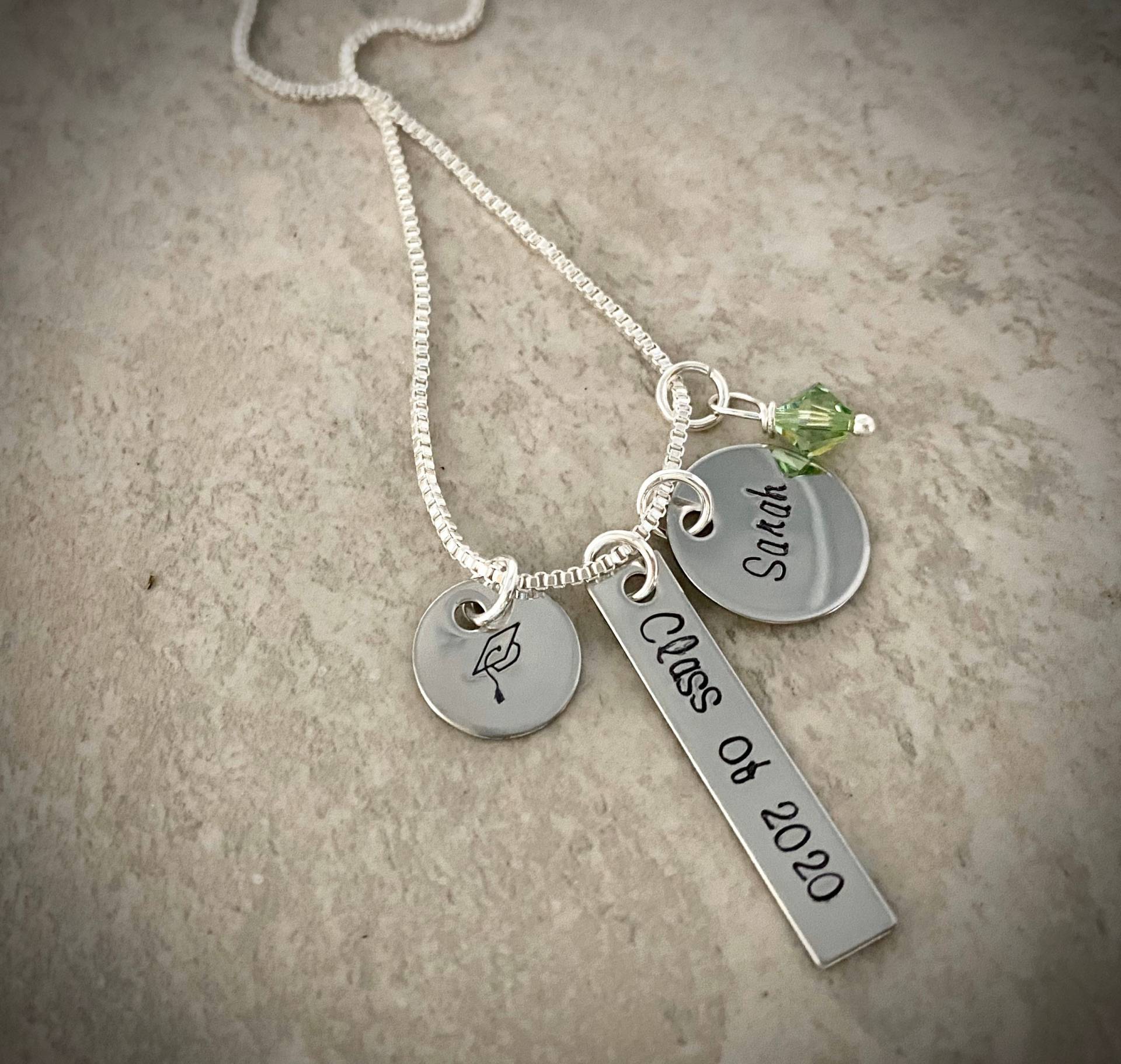 Personalisierte Halskette Mit Swarovski Kristall von WhirlyBirdDesigns