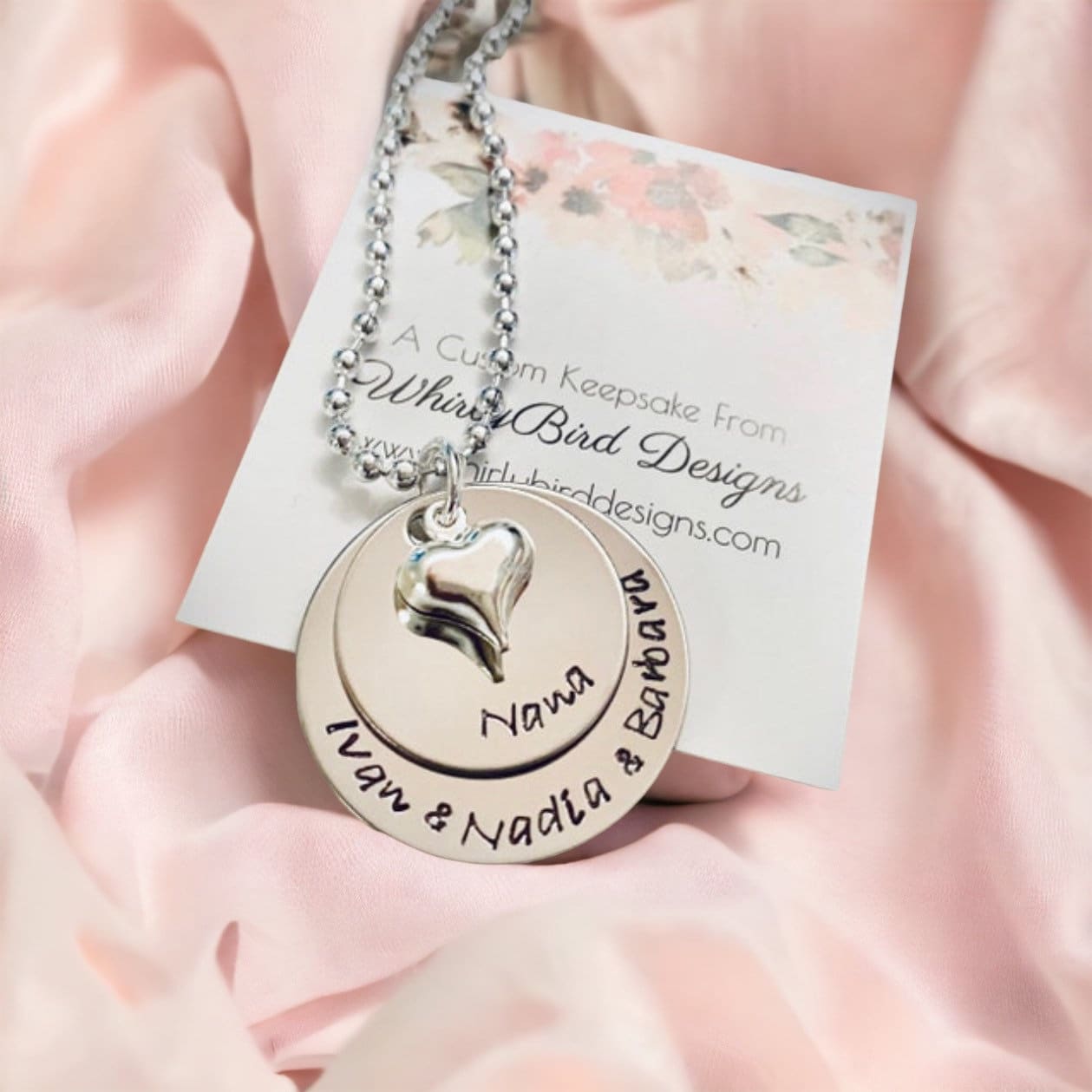 Personalisierte Oma Halskette Namen Der Kinder, Herzanhänger von WhirlyBirdDesigns