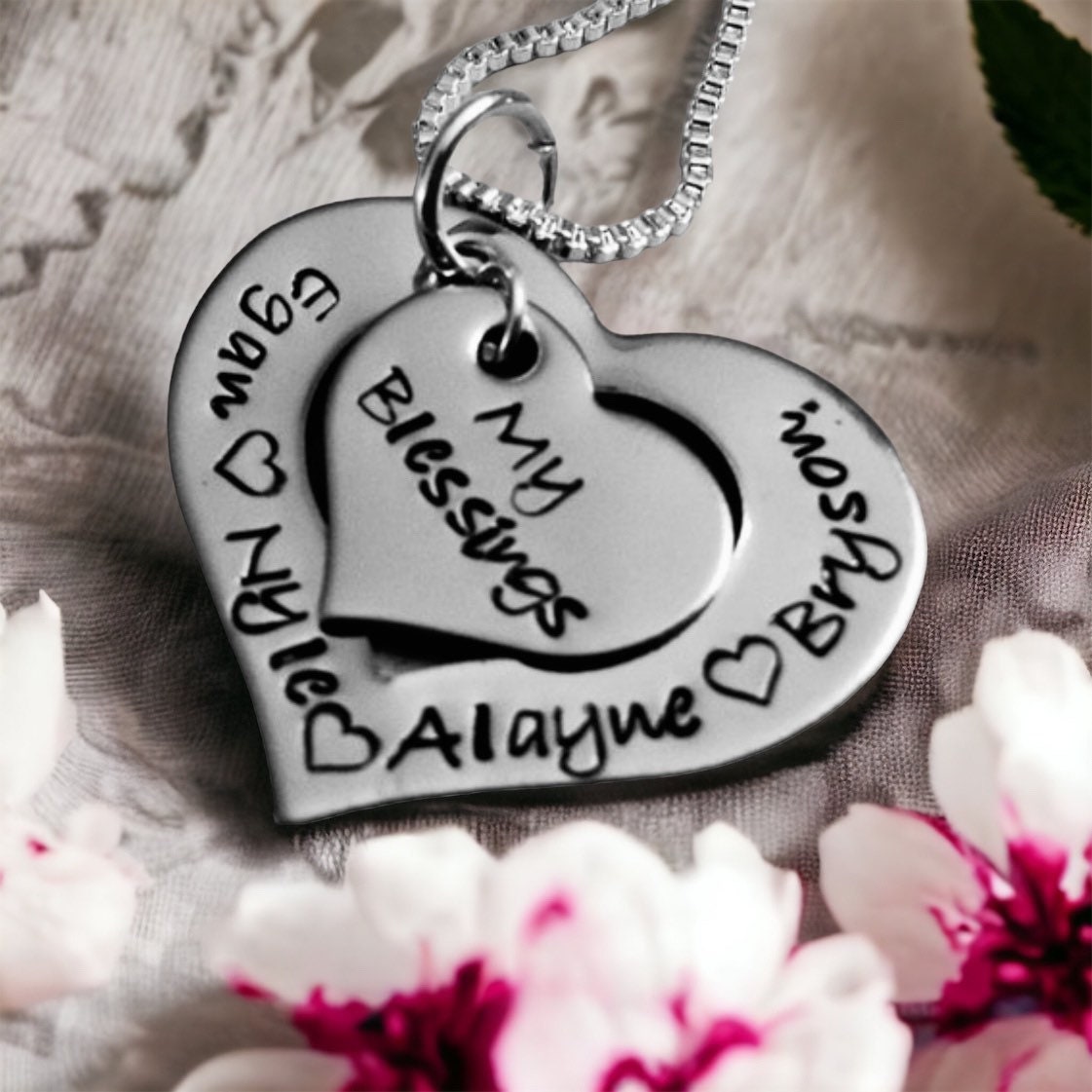Personalisierte Segen Halskette, Hand Gestempelt Silber Herz Schmuck von WhirlyBirdDesigns