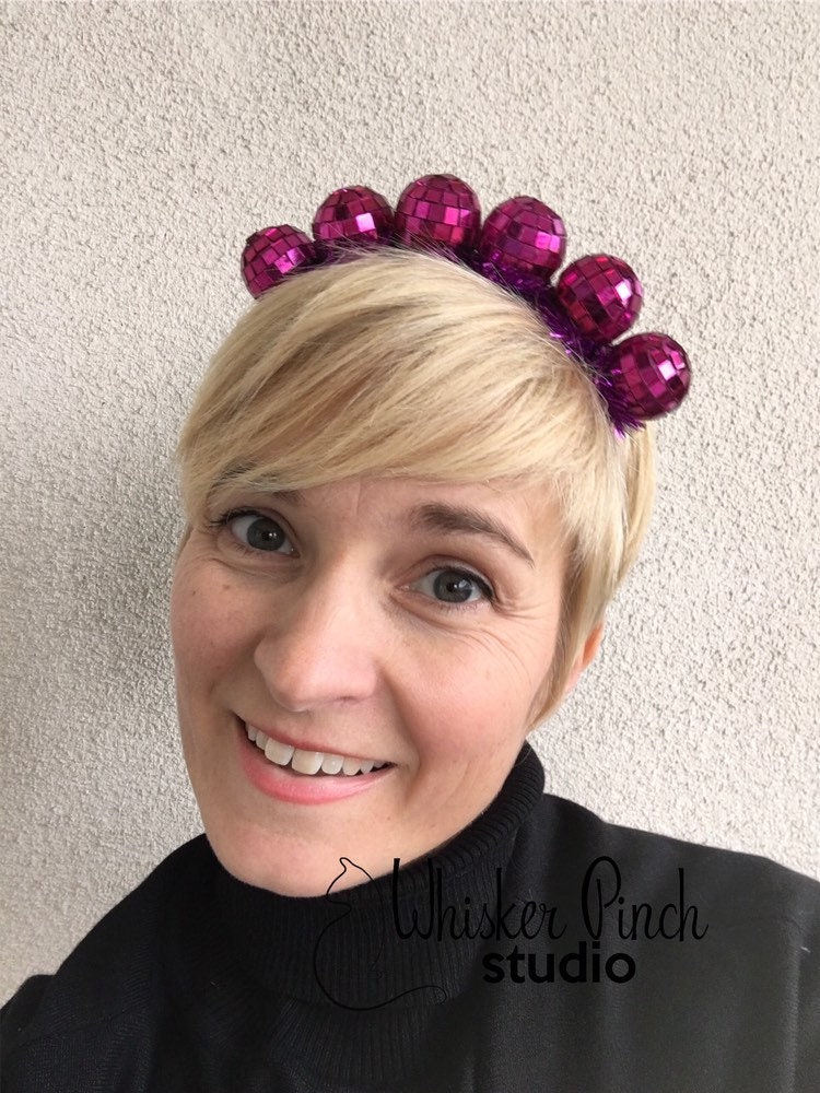 Silvester Fascinator/Disco Ball Stirnband Urlaub Party Kopfschmuck Weihnachten Krone Silvester Fascinator/Disco Ball Stirnband Urlaub Party Kopfschmuck Weihnachten Krone von WhiskerPinchStudio
