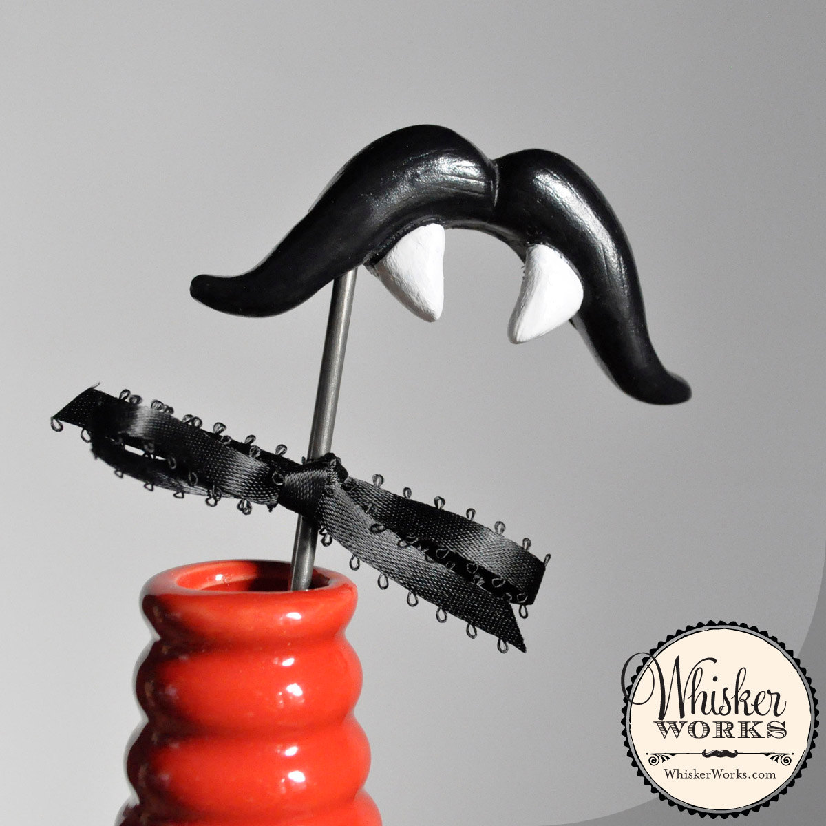 Vampir Schnurrbart - Halloween Photobooth Prop Der Verfluchte Genießer Vampir Schnurrbart - Halloween Photobooth Prop Der Verfluchte Genießer von WhiskerWorks