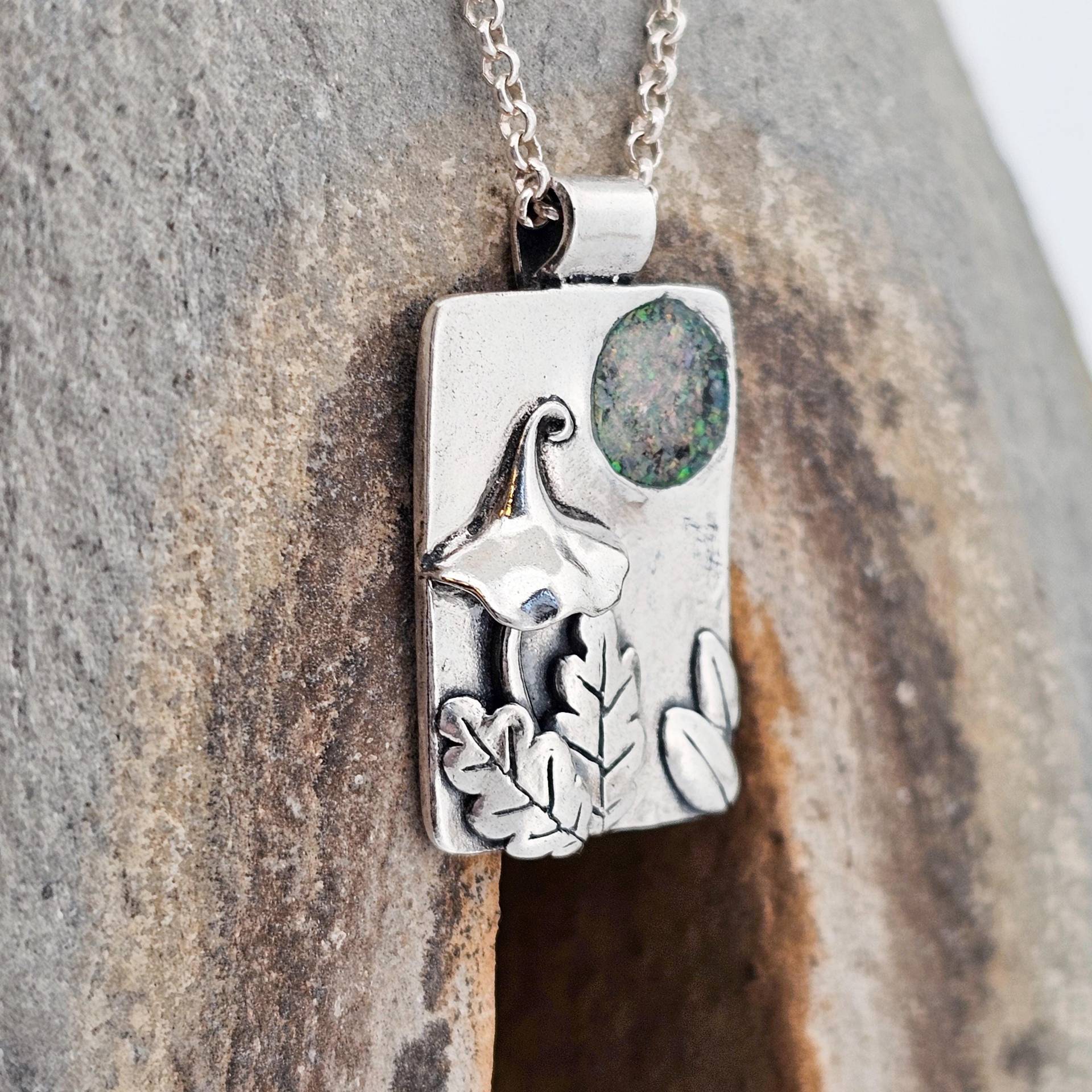 Pilz Anhänger, Handgefertigt in Der Schweiz, Sterling Silber, Einzelstück, Charm, Wald, Natur, Kunst, Schmuck, Zierlich, Wunderschön von WhisperOfWildflowers